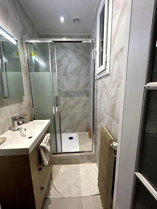 Cosy & Spacieux Centre Bastille Apartment *